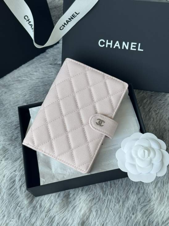 Picture of Chanel Wallets _SKUfw239797789fw